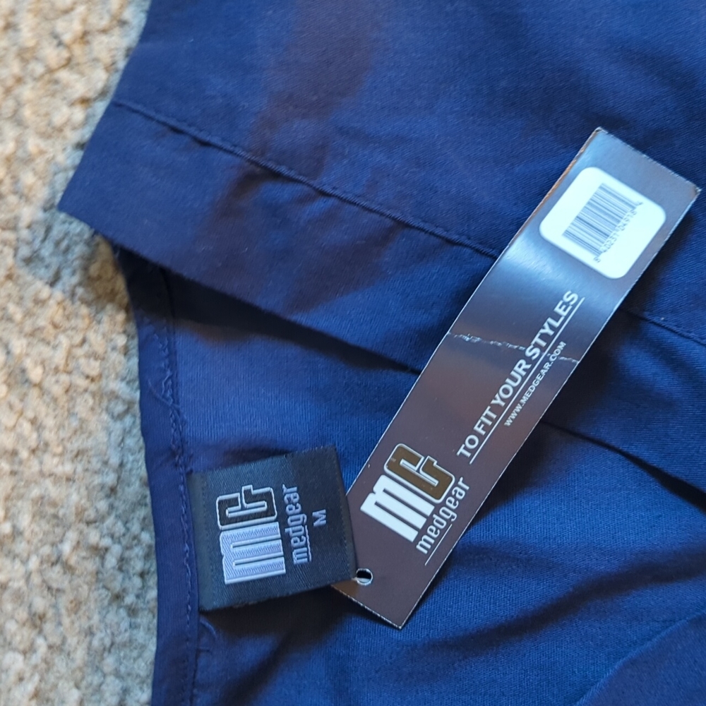 Scrub - Picture 2 of 3